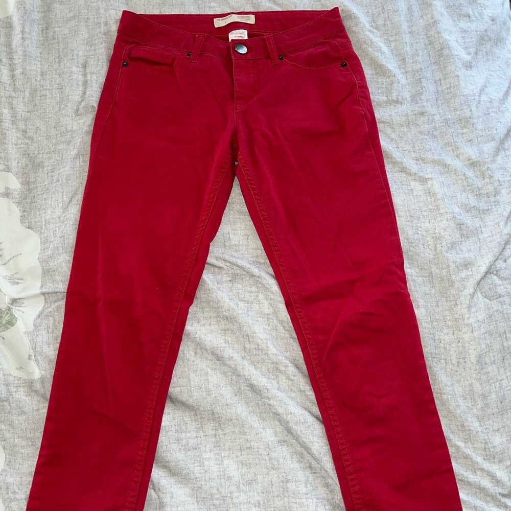Red skinny jeans